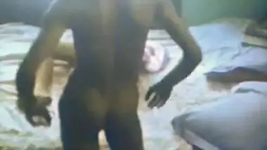 This gurl work in a textile factory in my country