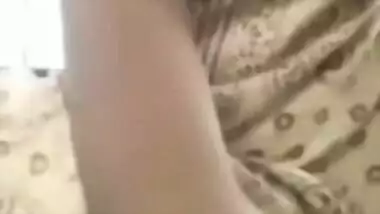 Hot girl morning waking showing for BF lovely romantic in videocall 2 vid