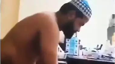 Hardcore Pakistani sex MMS of a man fucking his neighbor