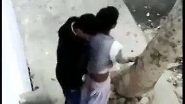 Desi mms XXX scandal, college girl fucking in the backyard of the school