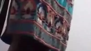 Indian gal puts condom on BF's erect XXX rod making it ready for sex