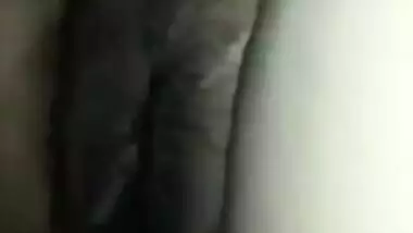 XXX bitch gives pussy to her Desi boss making a close-up MMS home video