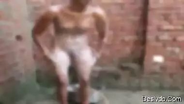 Desi nude village bhabhi amita kumari outdoor bath licked mms video