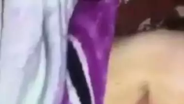 Desi coed decides to start XXX business and make MMS video with man