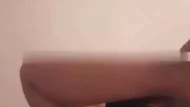 Nude couple’s romantic sex MMS from their vacation