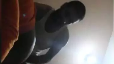 Chudai with desi girl Archana MMS video