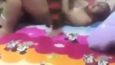 Desperately horny Indian college girl fucked in bed for XXX video