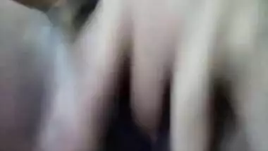 Meri Choot Lund Ke Intezar Me Hai Koi Hai Jo Mujhe Chode Haa