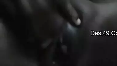 Today Exclusive- Sexy Figure Wife Showing Her Boobs And Pussy Part 1