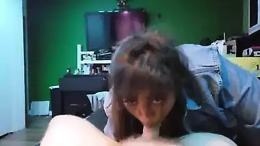 Hot Indian Hairstylist Sucking Penis Of Actor In Caravan