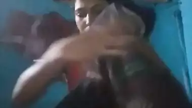 Desi village bhabi rekha sho w her sexy pussy and fucking with devar video 2