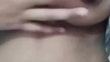 Today Exclusive- Desi Girl Showing Her Nude Body To Lover On Video Call Part 2