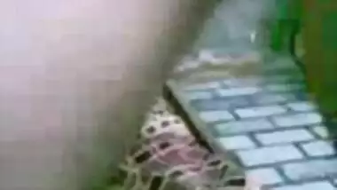 Hot Indian Girl show her Pussy & got fingured before fucking